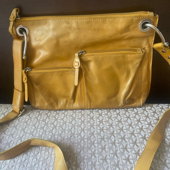 The Trend - Women’s Leather Crossbody Purse - Italian- yellow - Picture 1 of 9